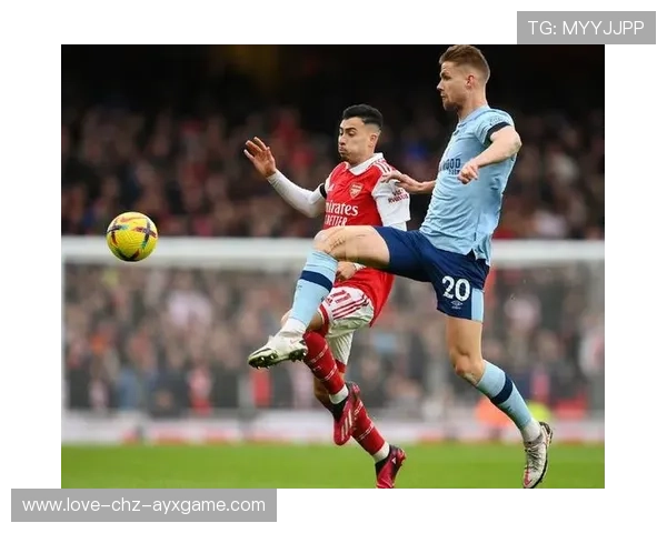 萨卡短传配合创造马丁内利单刀良机